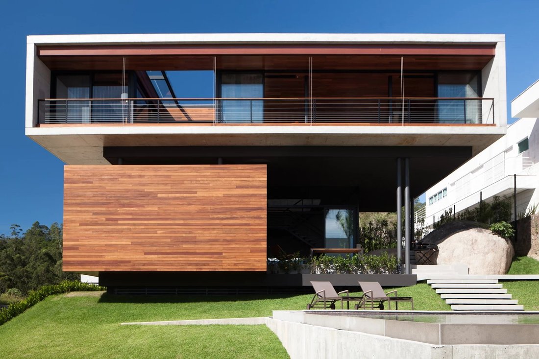 Villa in Florianópolis, State of Santa Catarina, Brazil 2 - 11997648