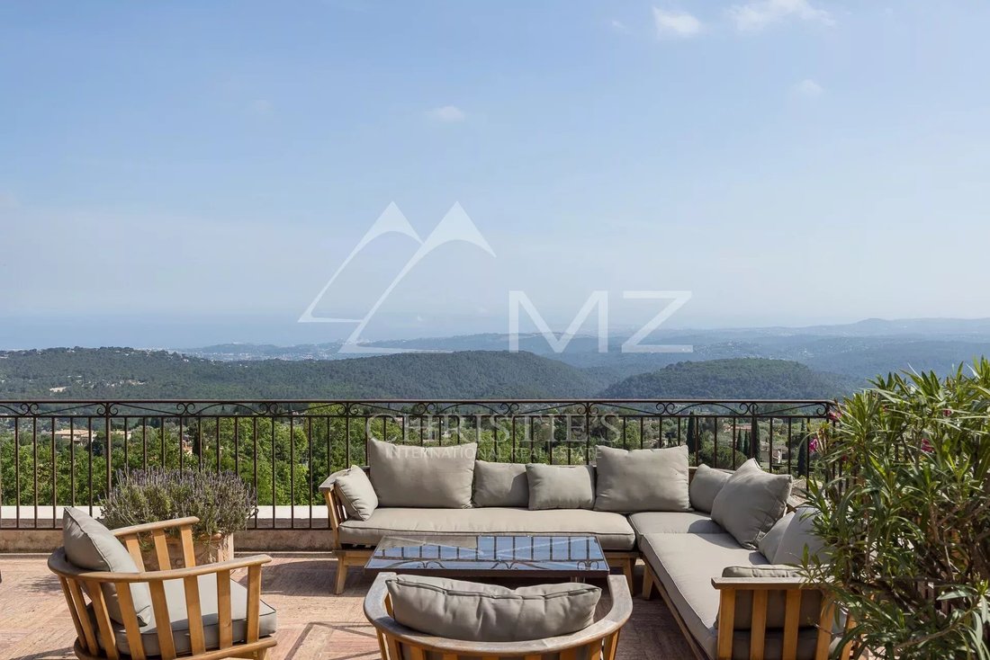 Villa in Tourrettes-sur-Loup, Provence-Alpes-Côte d'Azur, France 2 - 12236043