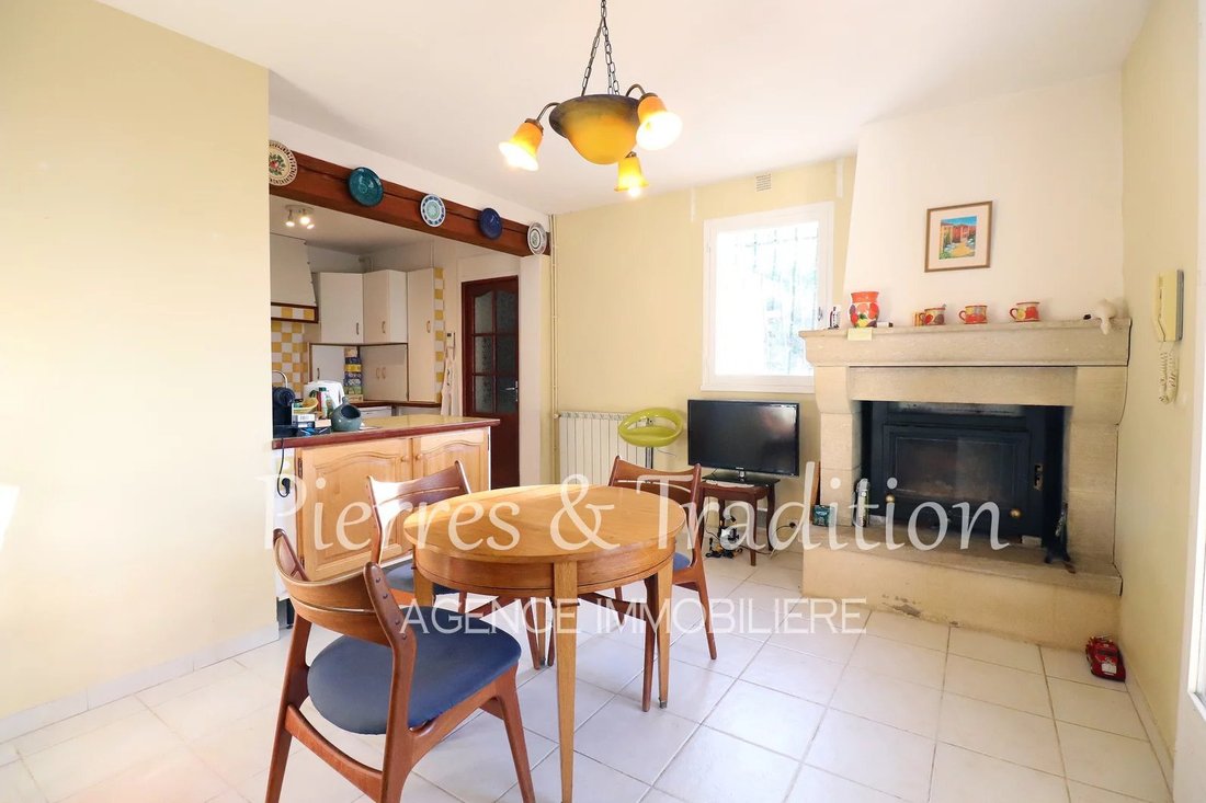 House in Roussillon, Provence-Alpes-Côte d'Azur, France 3 - 13995807