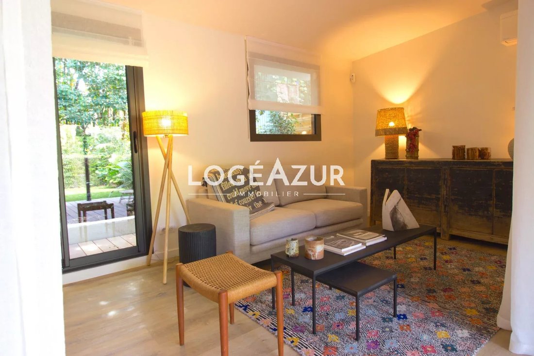 House in Antibes, Provence-Alpes-Côte d'Azur, France 5 - 11633043