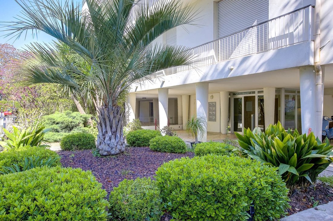 Apartment in Cimiez, Nice, France 1 - 12743383