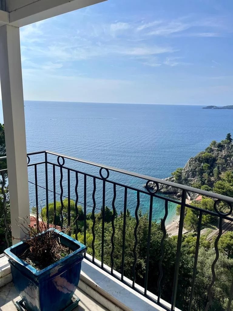 Cap-d'Ail, Provence-Alpes-Côte d'Azur, France 1 - 13420634