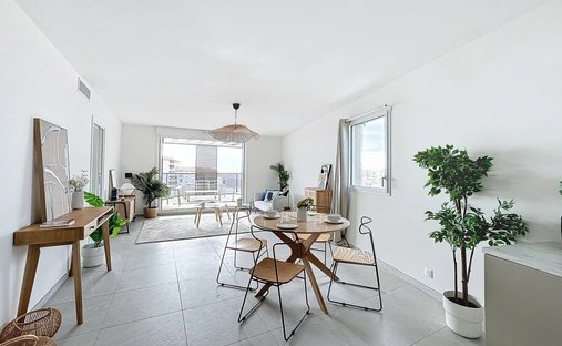 Appartement à Pont du Lys-Antibes les Pins, Antibes, France 1