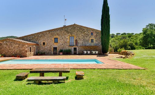 Landhaus in La Bisbal d’Empordà, Katalonien, Spanien 1