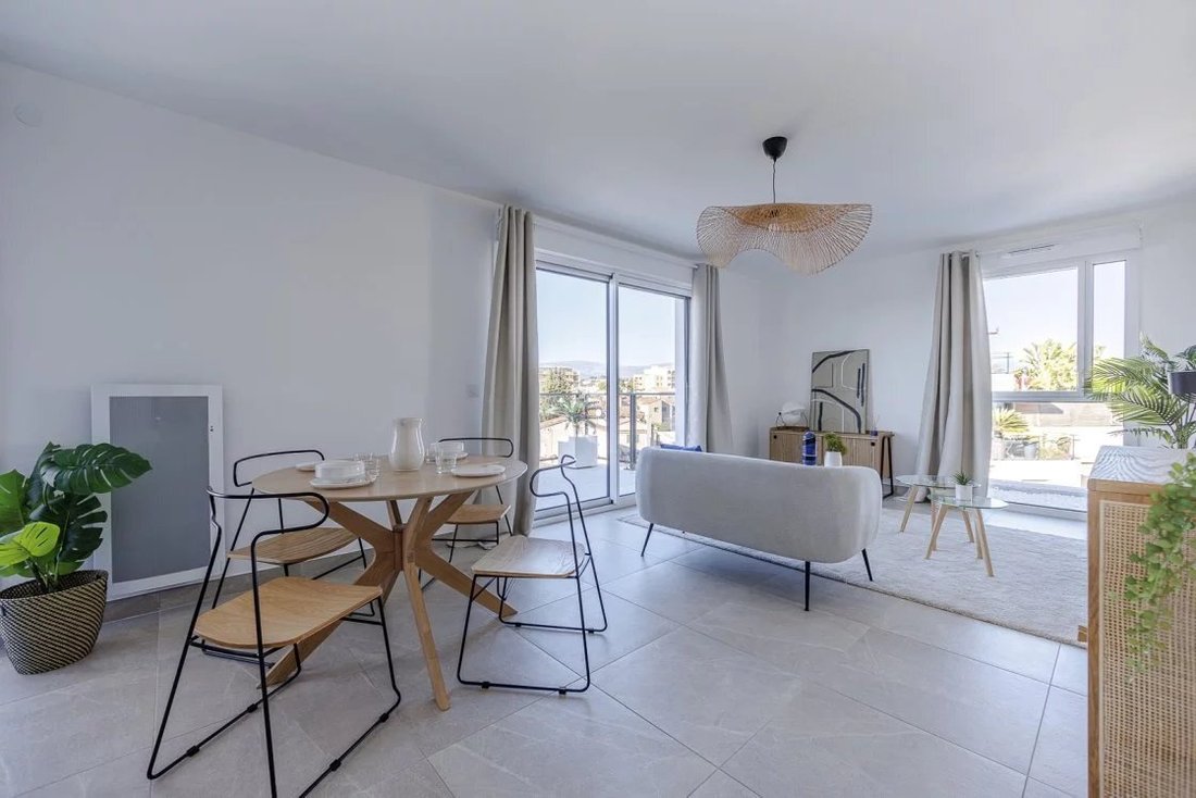 Apartment in Les Combes, Antibes, France 5 - 15190527