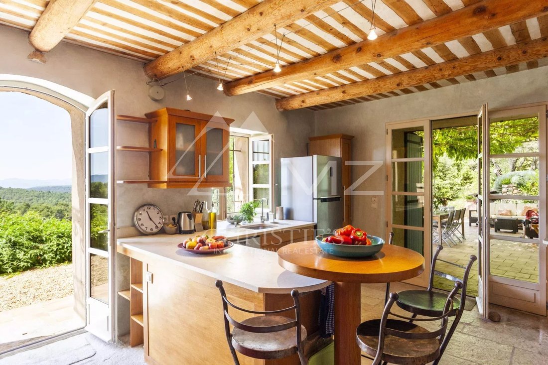 Domaine à Callas, Provence-Alpes-Côte d'Azur, France 4 - 12240476
