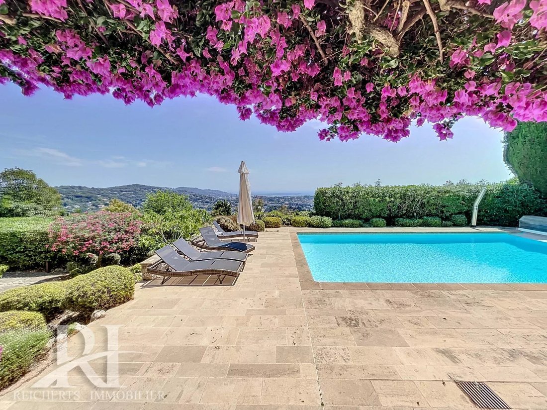 Villa in Mougins, Provence-Alpes-Côte d'Azur, France 2 - 14454639