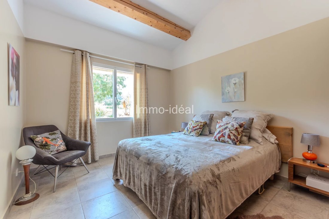 Farm Ranch in La Plage, 8e Arrondissement, Marseille 4 - 14539745