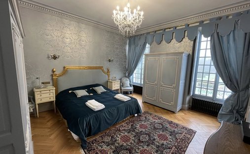 Magnificent Chateau In Burgundy Perfectly Maintained