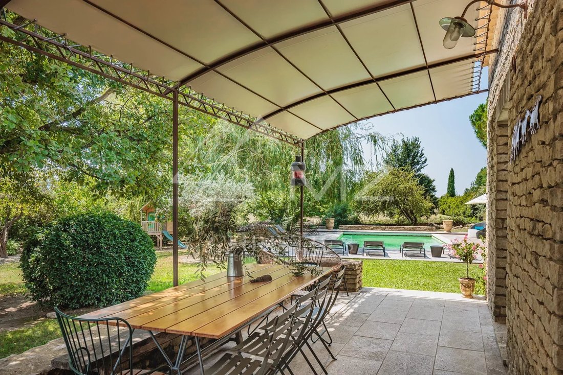 Villa à Gordes, Provence-Alpes-Côte d'Azur, France 2 - 14560269