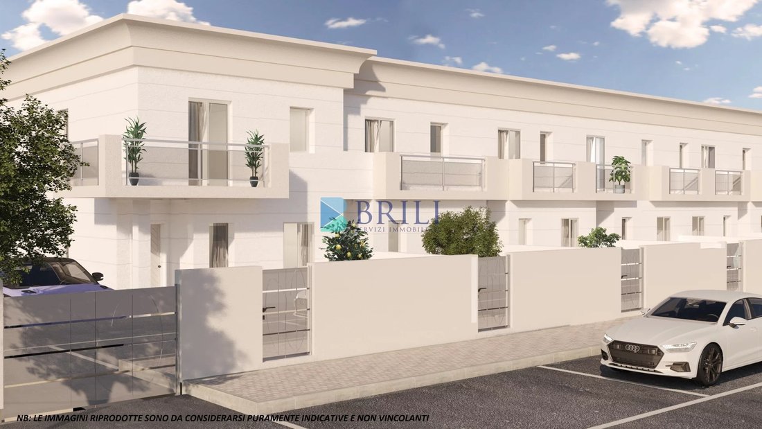 Villa in Aldo Moro Avenue, Olbia, Italy 2 - 13631205