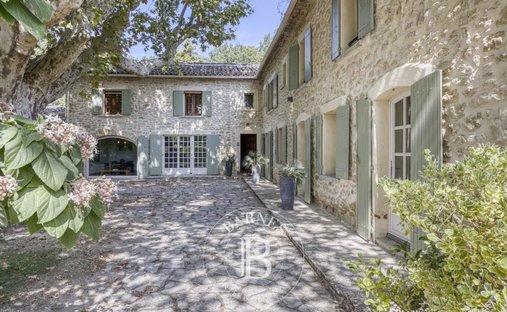 Haus in Vacqueyras, Provence-Alpes-Côte d'Azur, Frankreich 1
