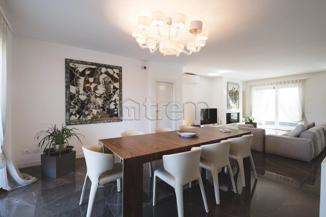 Penthouse in Center, Parabiago, Lombardy 3 - 14515238