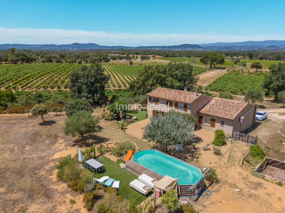 Farm Ranch in La Plage, 8e Arrondissement, Marseille 1 - 14539745