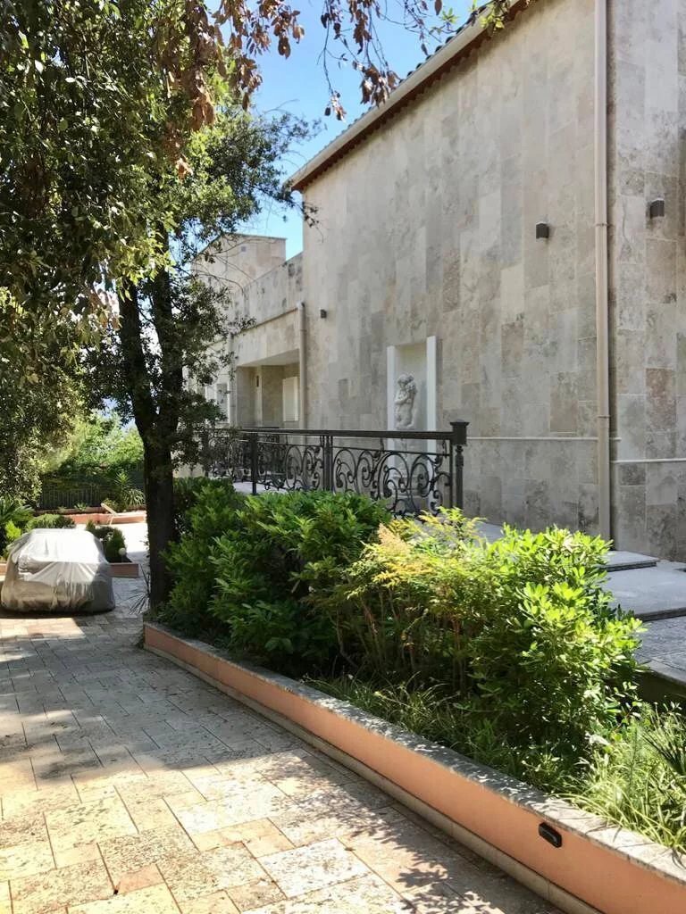 Villa in Cap Martin, Roquebrune-Cap-Martin, France 2 - 11965245