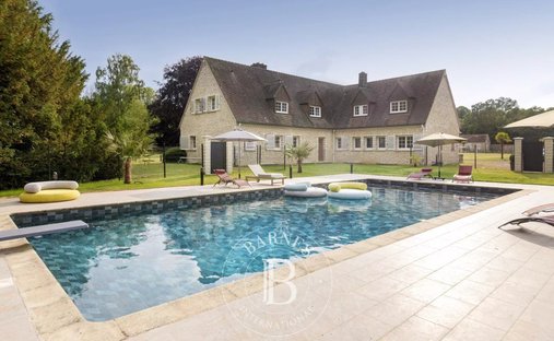 Estate in Champcueil, Ile-de-France, France 1