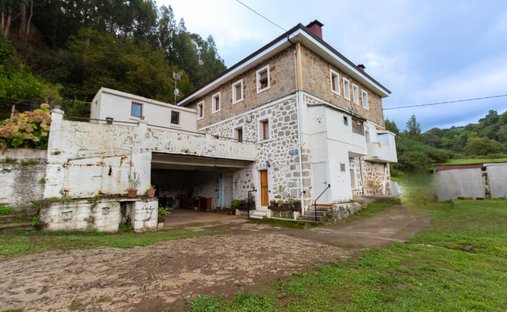 Casa a Abanto y Ciervana-Abanto Zierbena, Paesi Baschi, Spagna 1