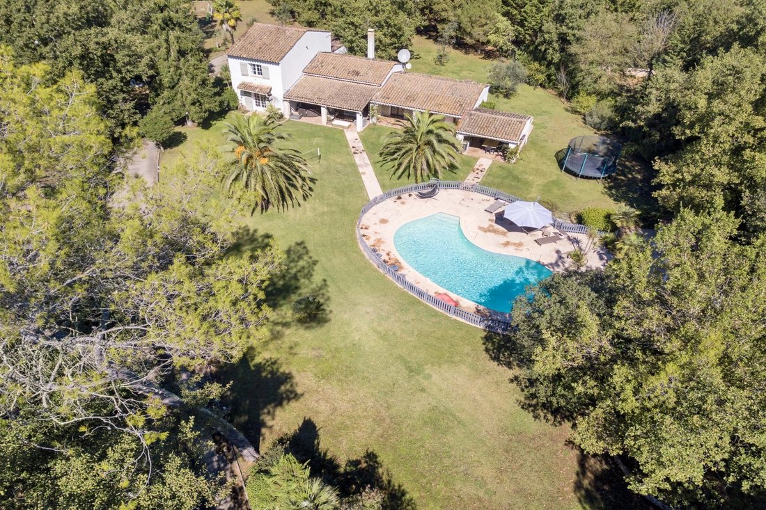 Villa in Valbonne, Provence-Alpes-Côte d'Azur, France 2 - 14713279