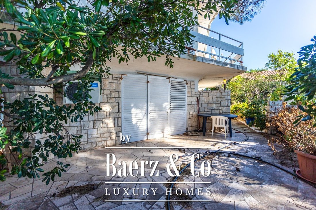 Townhouse in Sumartin, Split-Dalmatia County, Croatia 2 - 15196400