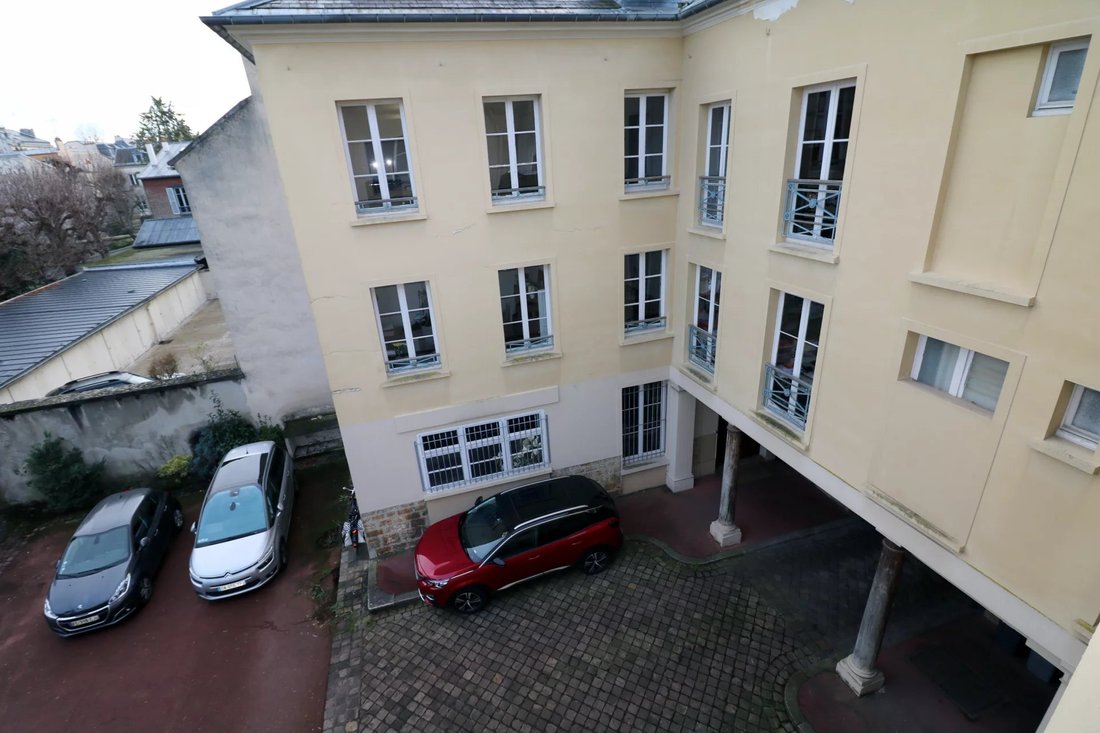 Estate in Saint Louis, Versailles, France 5 - 13769278