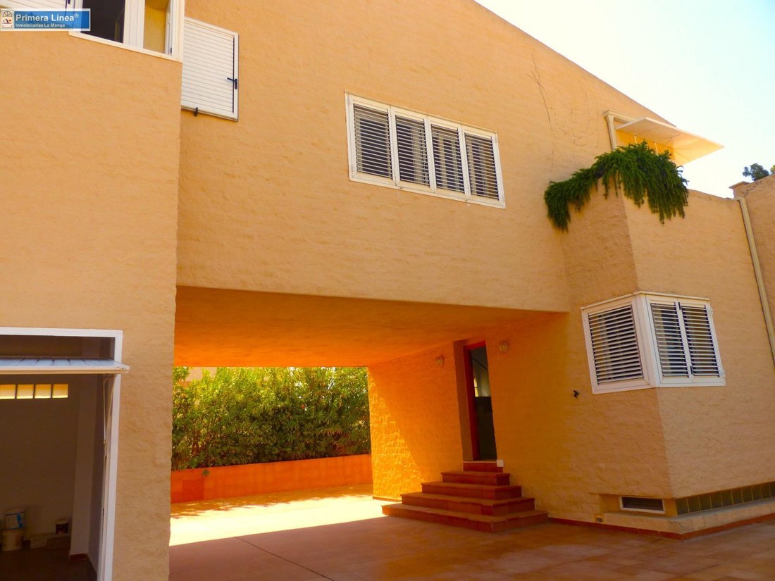 Villa in La Manga del Mar Menor, San Javier, Región de Murcia 2 - 15192552