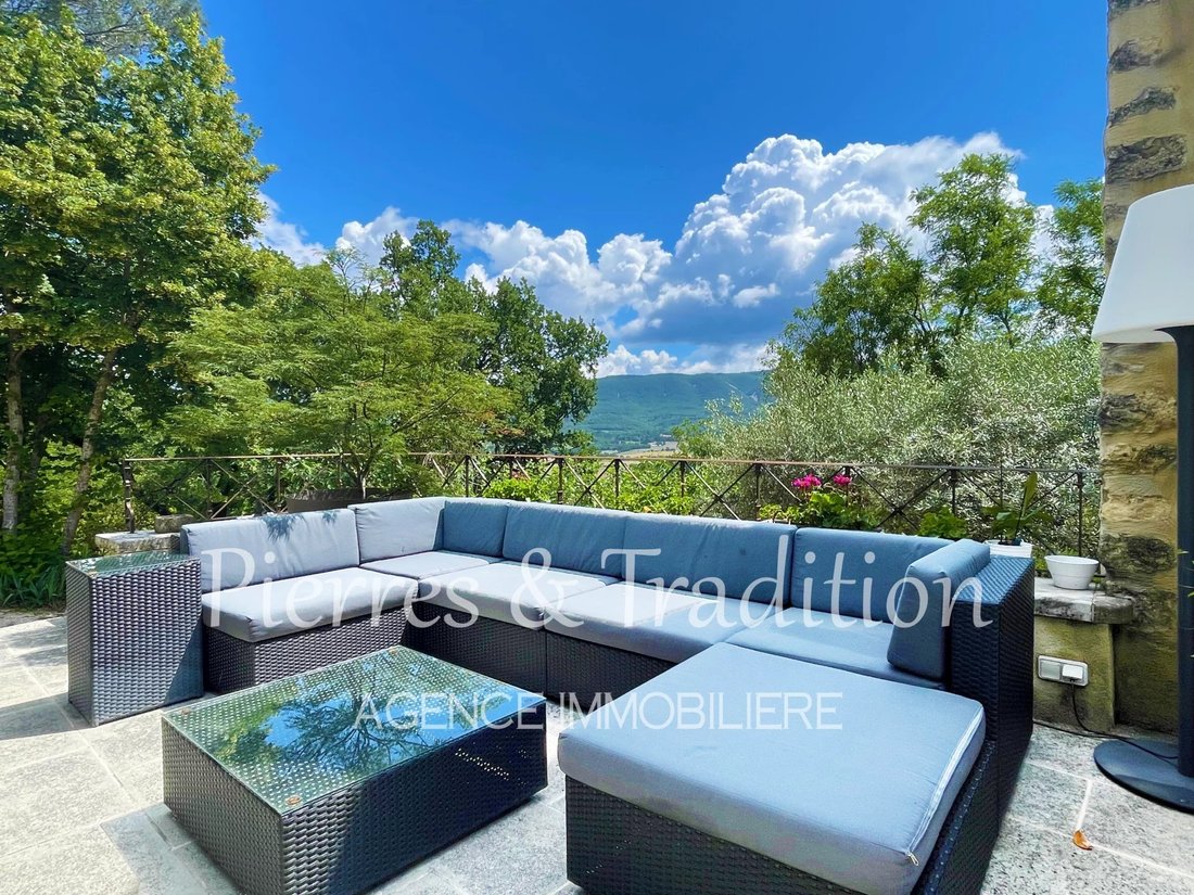 Estate in Saint-Martin-de-Castillon, Provence-Alpes-Côte d'Azur, France 5 - 13672973