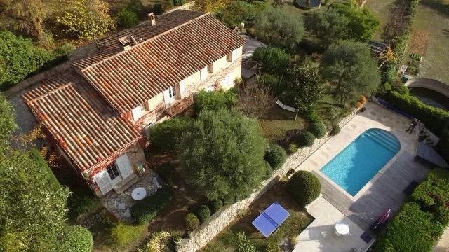 Villa in Grasse, Provence-Alpes-Côte d'Azur, France 3 - 14419528