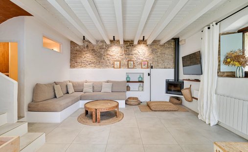 House in Peratallada, Forallac, Catalonia 1
