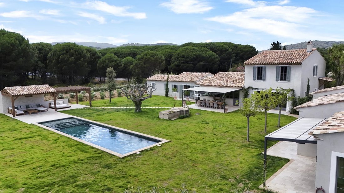 Villa in Ramatuelle, Provence-Alpes-Côte d'Azur, France 5 - 14549754