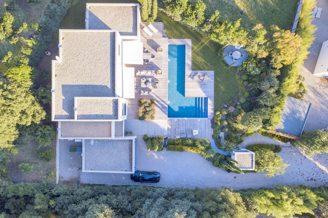 Villa in Mougins, Provence-Alpes-Côte d'Azur, France 3 - 12112377