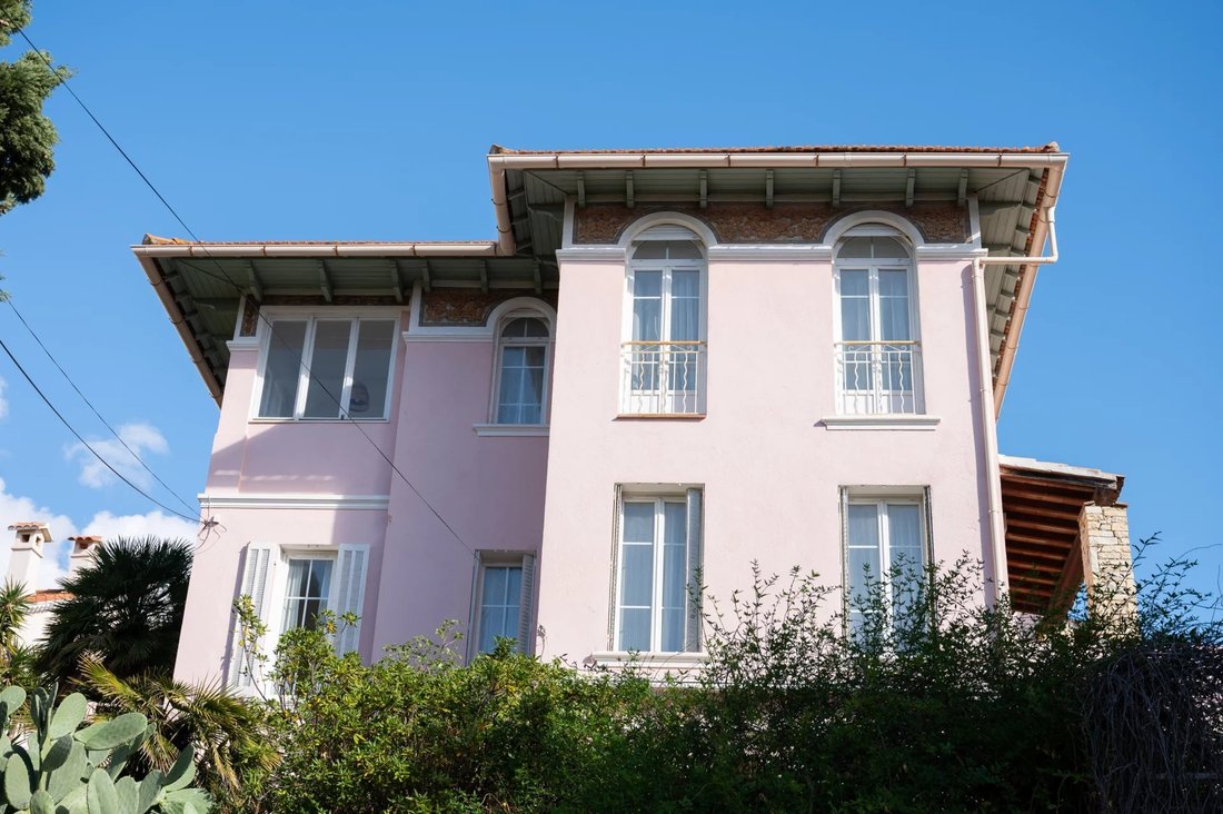 Townhouse in Bandol, Provence-Alpes-Côte d'Azur, France 4 - 13603947