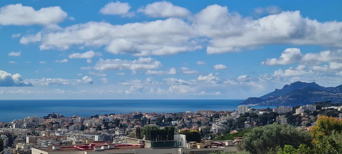 Land in Vieux Cannet, Le Cannet, France 1 - 11647613