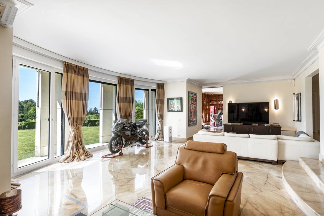 Villa in Épalinges, Vaud, Switzerland 4 - 14381075