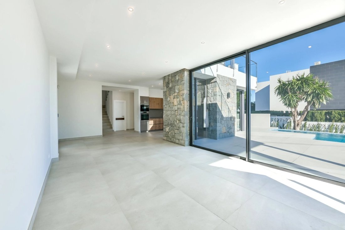 Villa in Calp / Calpe, Valencian Community, Spain 4 - 12163805