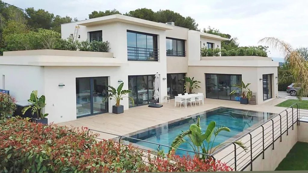 Villa in Cannes, Provence-Alpes-Côte d'Azur, France 3 - 12926226