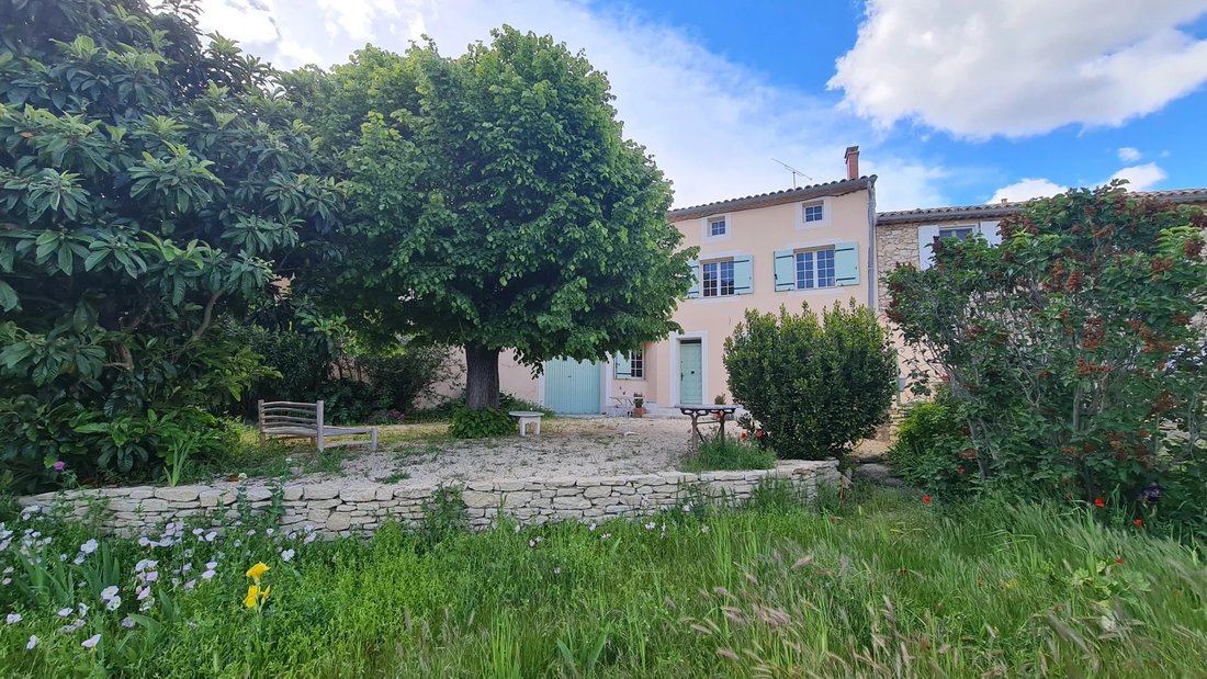 House in Saint-Saturnin-lès-Apt, Provence-Alpes-Côte d'Azur, France 4 - 14247044