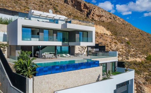 Villa in Finestrat, Valencian Community, Spain 1