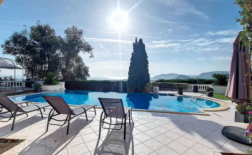 Villa in Les Termes, Mandelieu-la-Napoule, France 1