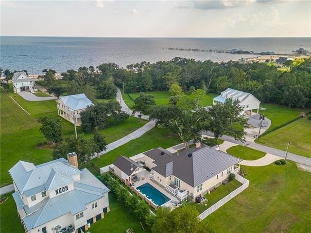 House in Waveland, Mississippi, United States 2 - 15197585