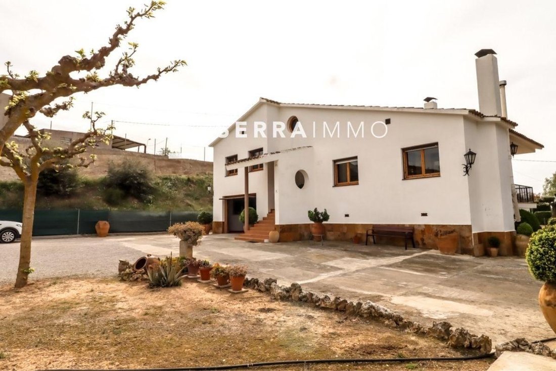 Villa in Font-rubi, Catalonia, Spain 2 - 15192138
