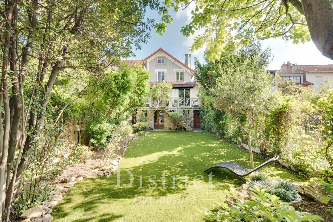 House in Epinettes, Issy-les-Moulineaux, France 2 - 14137396