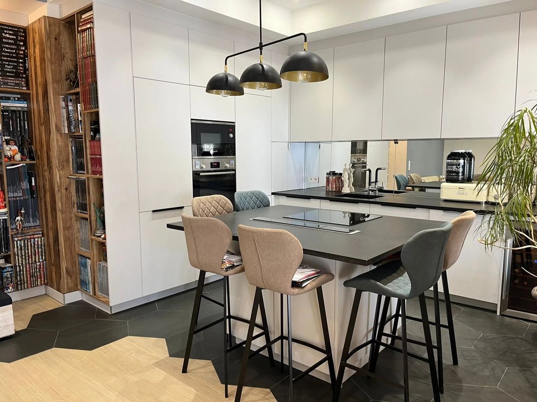 Apartment in Le Port, Nice, France 3 - 12912157