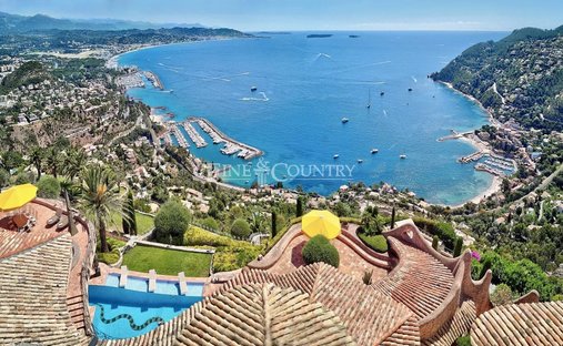 House in Théoule-sur-Mer, Provence-Alpes-Côte d'Azur, France 1