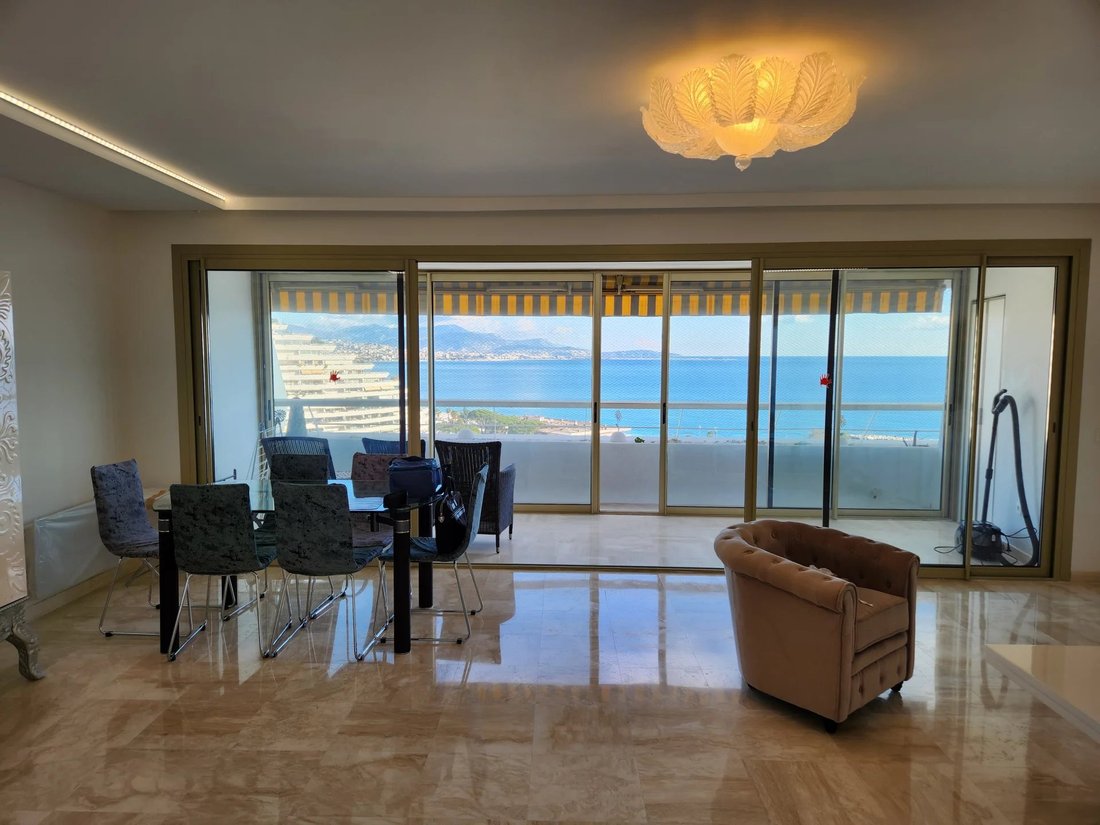Apartment in Vallée Verte-Issarts-Vignasses, Biot, France 2 - 12441425