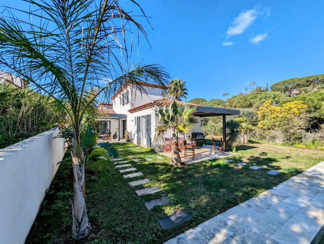 Villa in Nartelle-Noyer-Bellevue-bd des Sardinaux, Sainte-Maxime, France 1 - 13855201