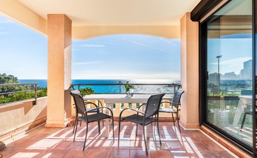 Apartment in Village-Cros de Caste-Coupiere-Mont Gros, Roquebrune-Cap-Martin, France 1
