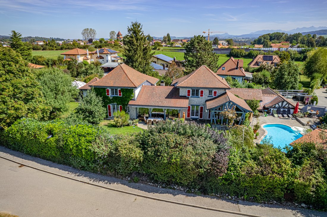 Villa in Hauterive, Fribourg, Switzerland 1 - 15199467
