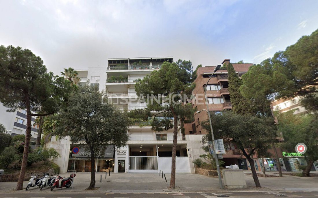 Apartment in Sarrià-Sant Gervasi, Barcelona, Spain 1 - 15199517