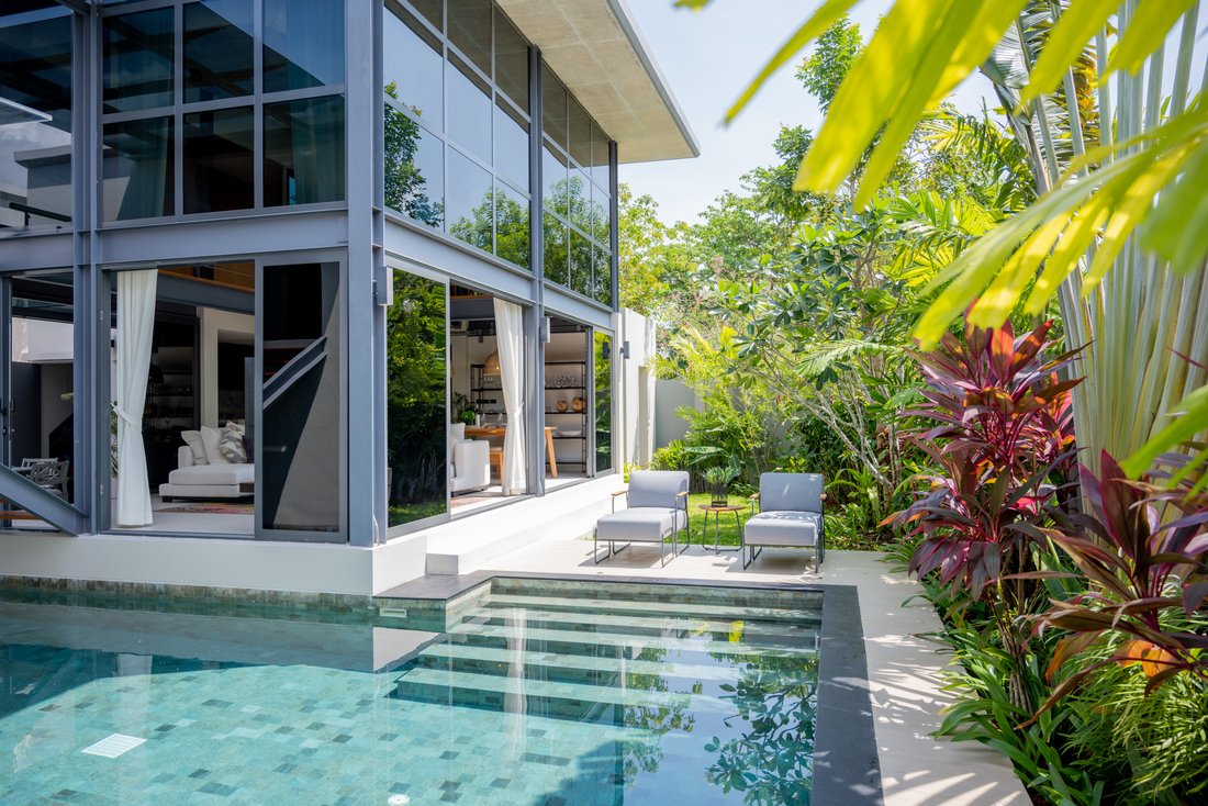 Villa en Choeng Thale, Provincia de Phuket, Tailandia 1 - 15160837