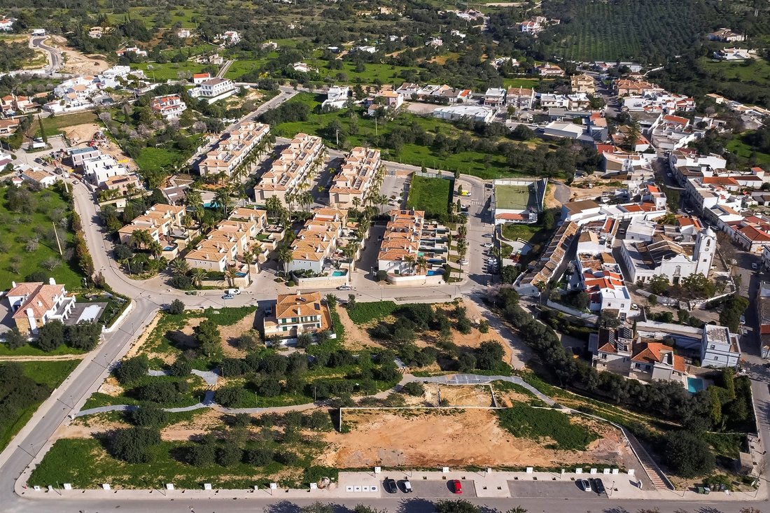 Land in Faro (Se e Sao Pedro), Algarve, Portugal 1 - 13761514